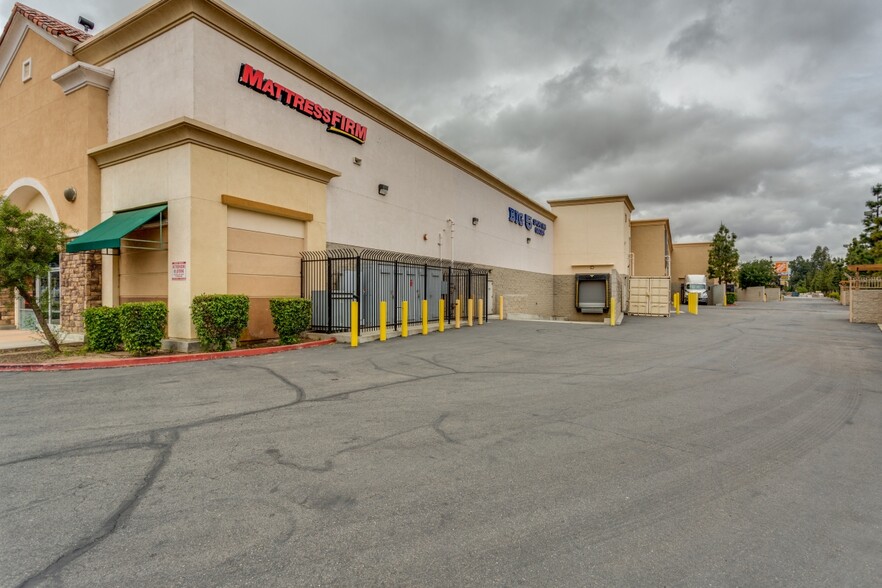 Central Ave, Lake Elsinore, CA for lease - Building Photo - Image 3 of 13