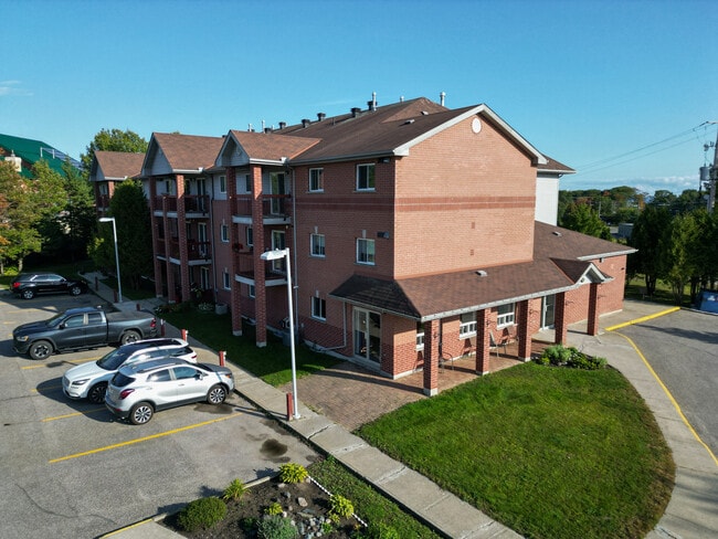 Plus de détails pour 45 Murray St, Blind River, ON - Multi-résidentiel à vendre