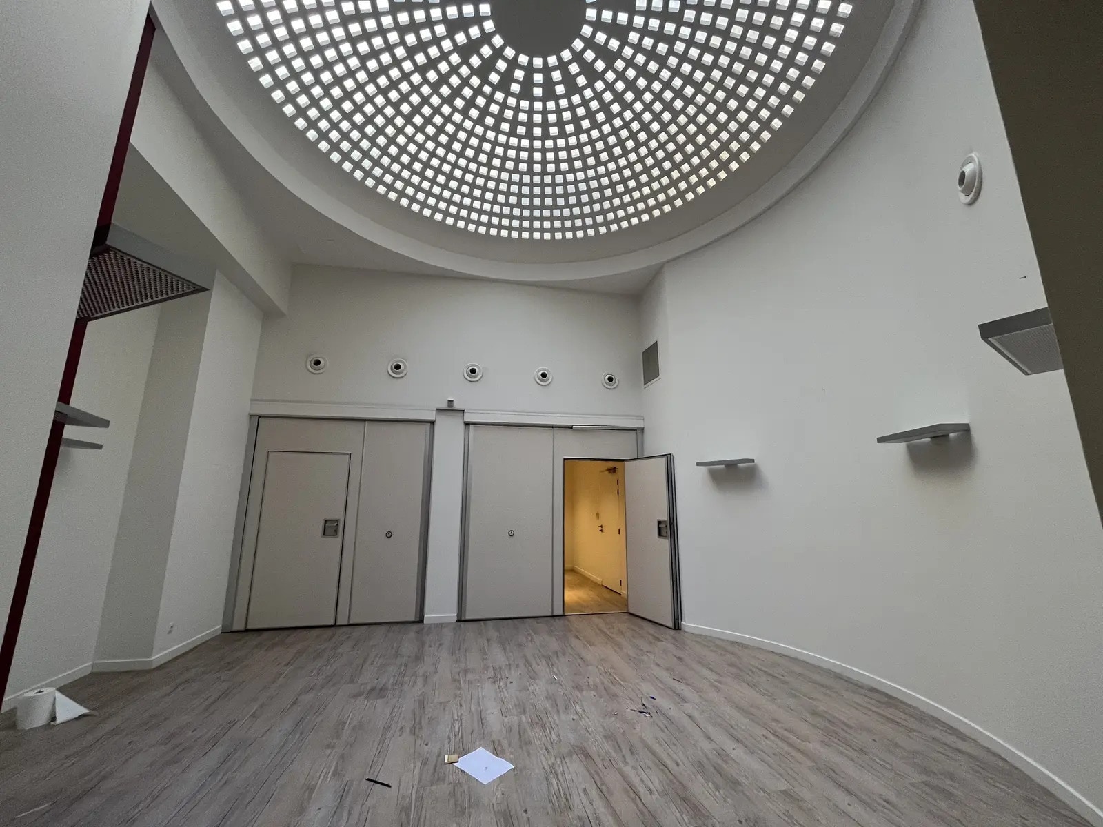 Avenue Malherbes, Aix-en-Provence for lease Interior Photo- Image 1 of 10