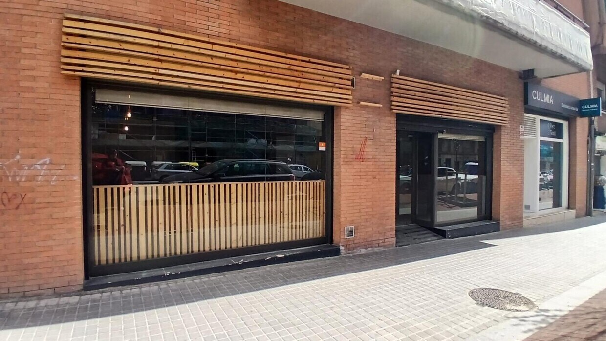 Immeuble residentiel dans Sabadell, Barcelona à vendre Photo intérieure- Image 1 de 2