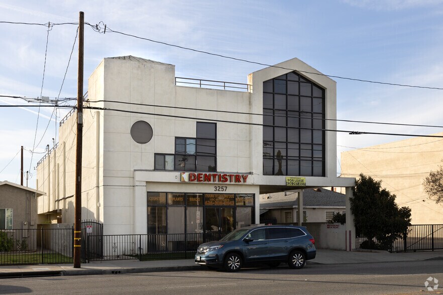 3257 Del Mar Ave, Rosemead, CA à louer - Photo du bâtiment - Image 1 de 21