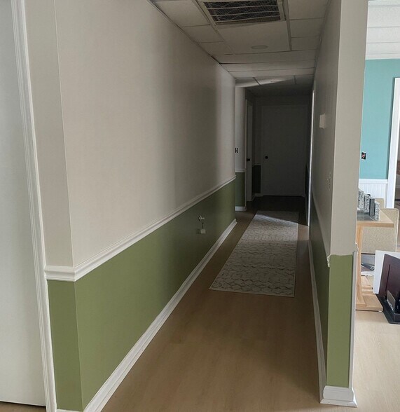 607 Otis Dr, Dover, DE à louer - Photo du bâtiment - Image 2 de 17