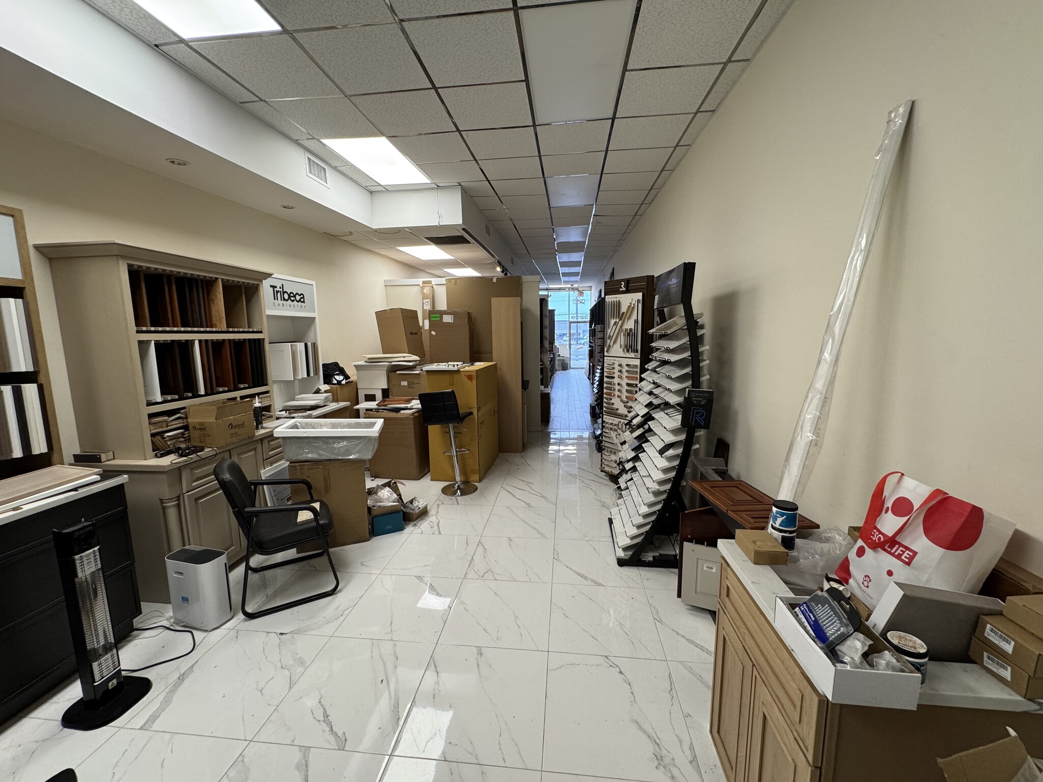 3259-3275 Hempstead Tpke, Levittown, NY for lease Building Photo- Image 1 of 5