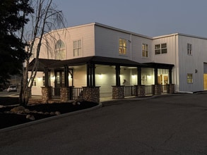 428 N Curry St, Tehachapi, CA à louer Photo intérieure- Image 1 de 9