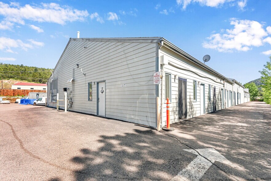 19336 Goddard Ranch Ct, Morrison, CO à vendre - Photo du bâtiment - Image 3 de 51