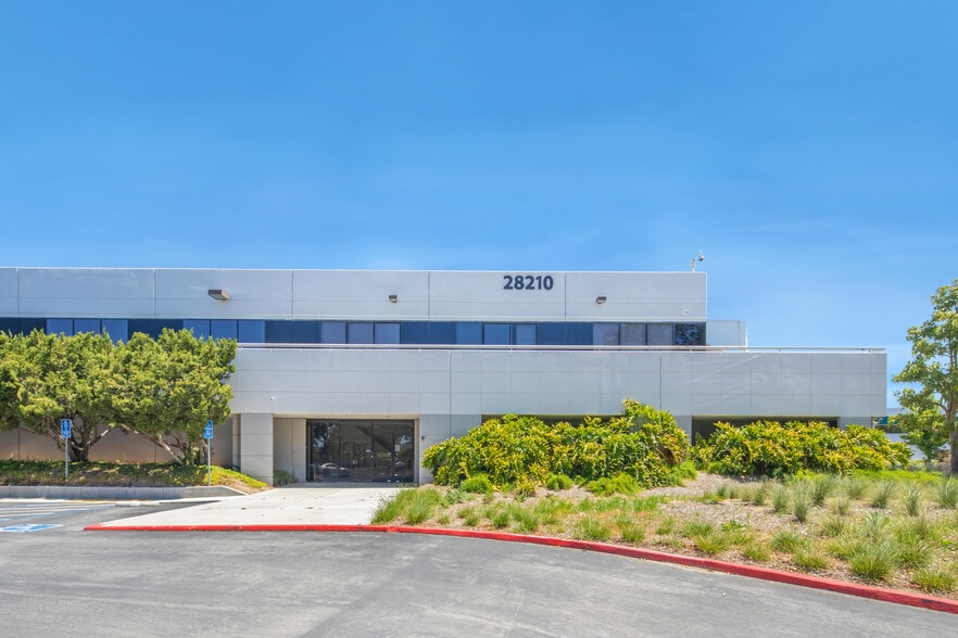 28210 Avenue Stanford, Valencia, CA for sale - Building Photo - Image 3 of 10