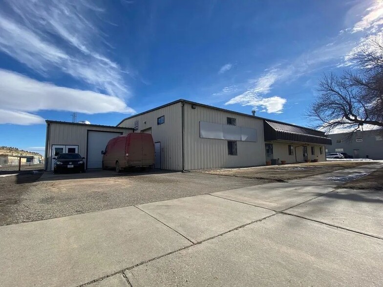 421 N 24th St, Billings, MT for lease - Building Photo - Image 1 of 8