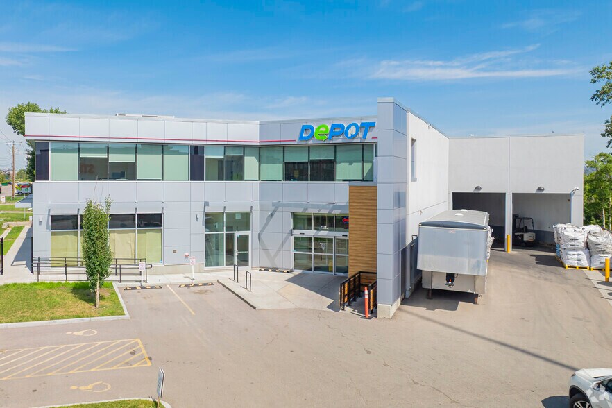 60 Bowridge Dr NW, Calgary, AB à louer - Photo principale - Image 1 de 3