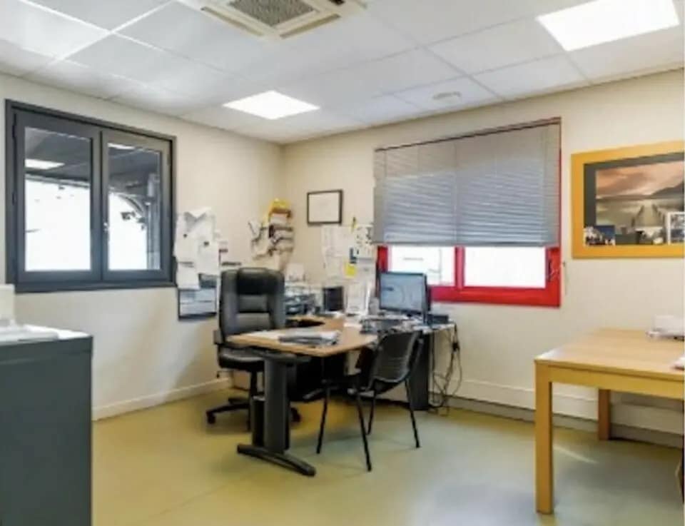 Flex dans Vénissieux à louer Photo intérieure- Image 1 de 10