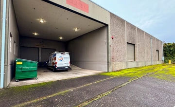 9255 SE Mcbrod Ave, Portland, OR for lease Interior Photo- Image 2 of 9