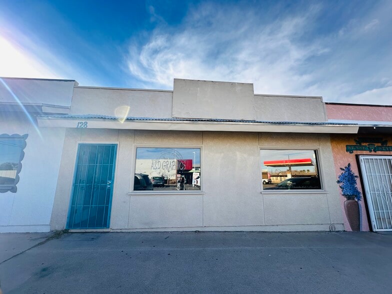 108-198 S Huachuca St, Benson, AZ for lease - Primary Photo - Image 1 of 6