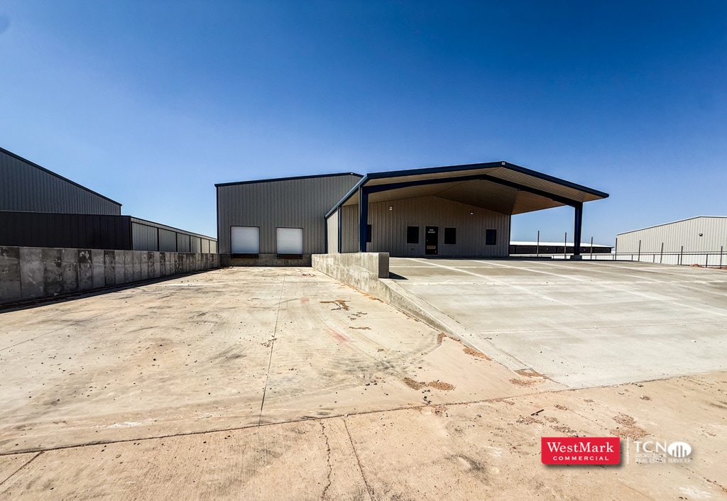 8927 County Road 6830, Lubbock, TX for sale Primary Photo- Image 1 of 6
