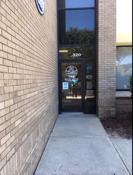 320 Salter Path Rd, Pine Knoll Shores, NC à louer - Autre - Image 3 de 8