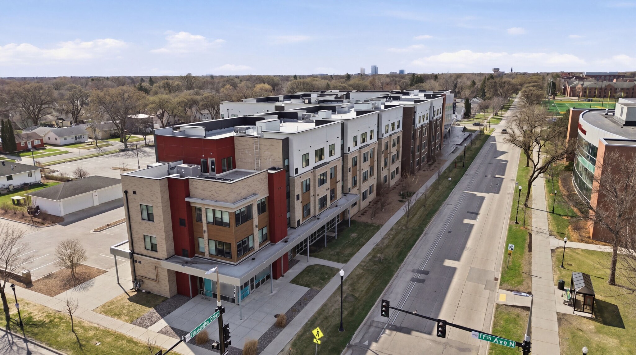 1270 17th Ave N, Fargo, ND for lease Building Photo- Image 1 of 3