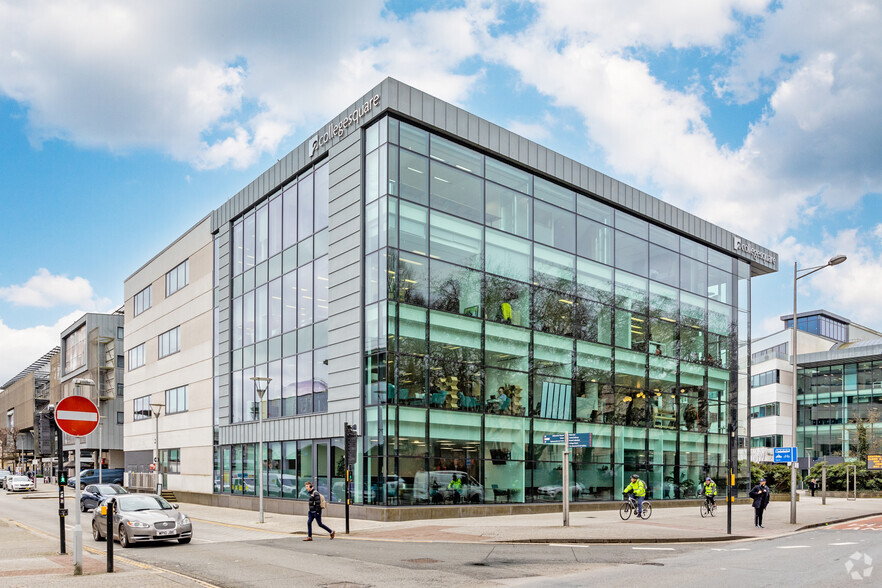 2 College Sq, Bristol for lease - Primary Photo - Image 1 of 5