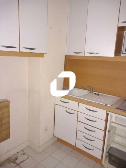 Bureau dans Châtillon à louer - Photo intérieure - Image 3 de 9