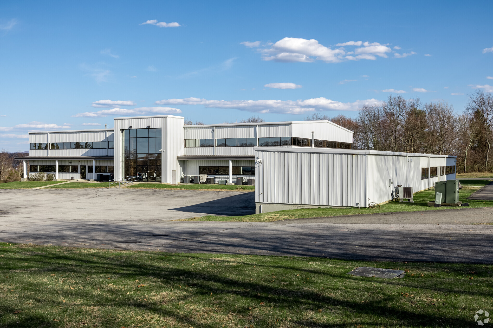 51 Assembly Way, Newburgh, NY for lease Building Photo- Image 1 of 7