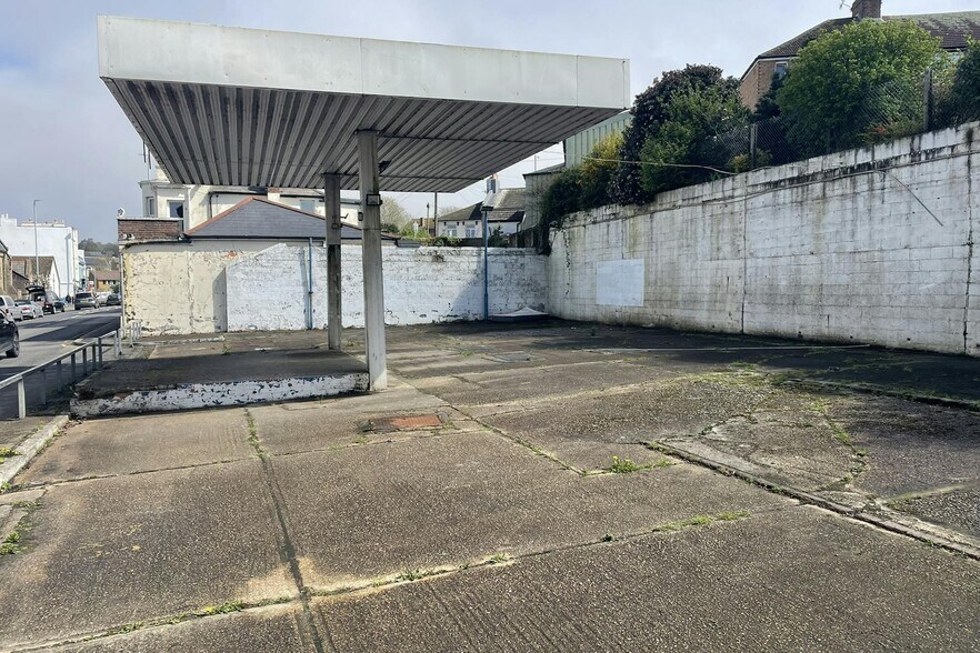 389 Old London Road, Hastings à louer - Photo du bâtiment - Image 3 de 12