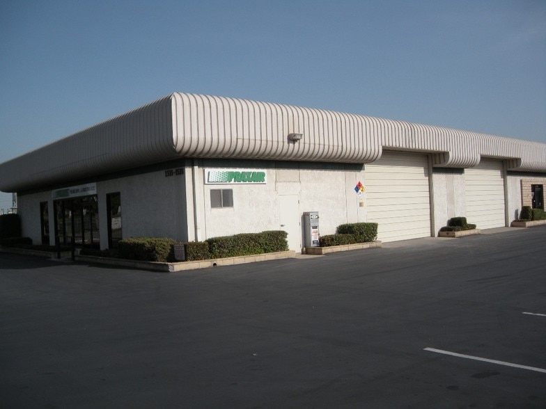 1504-1506 E Francis St, Ontario, CA for lease - Building Photo - Image 3 of 4