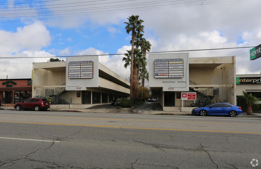 8444-8448 Reseda Blvd, Northridge, CA à louer - Photo du bâtiment - Image 2 de 10