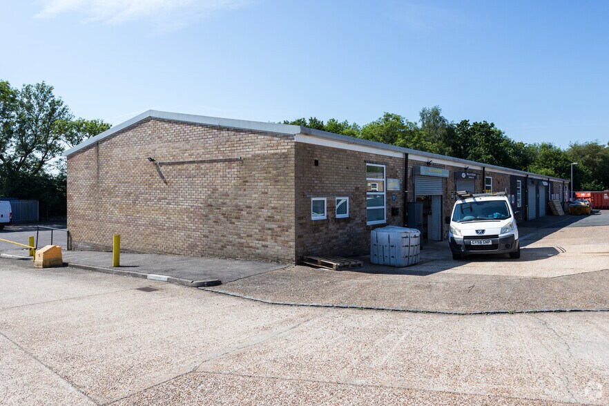Unit 23, Hailsham à louer - Photo du bâtiment - Image 2 de 15