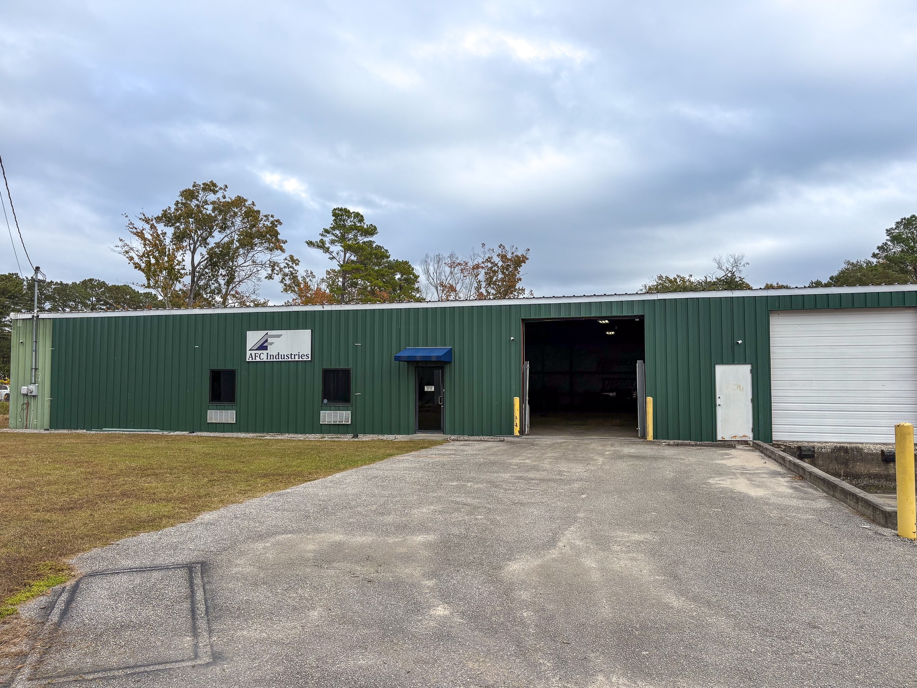 3280 Industry Dr, North Charleston, SC à louer Photo intérieure- Image 1 de 9