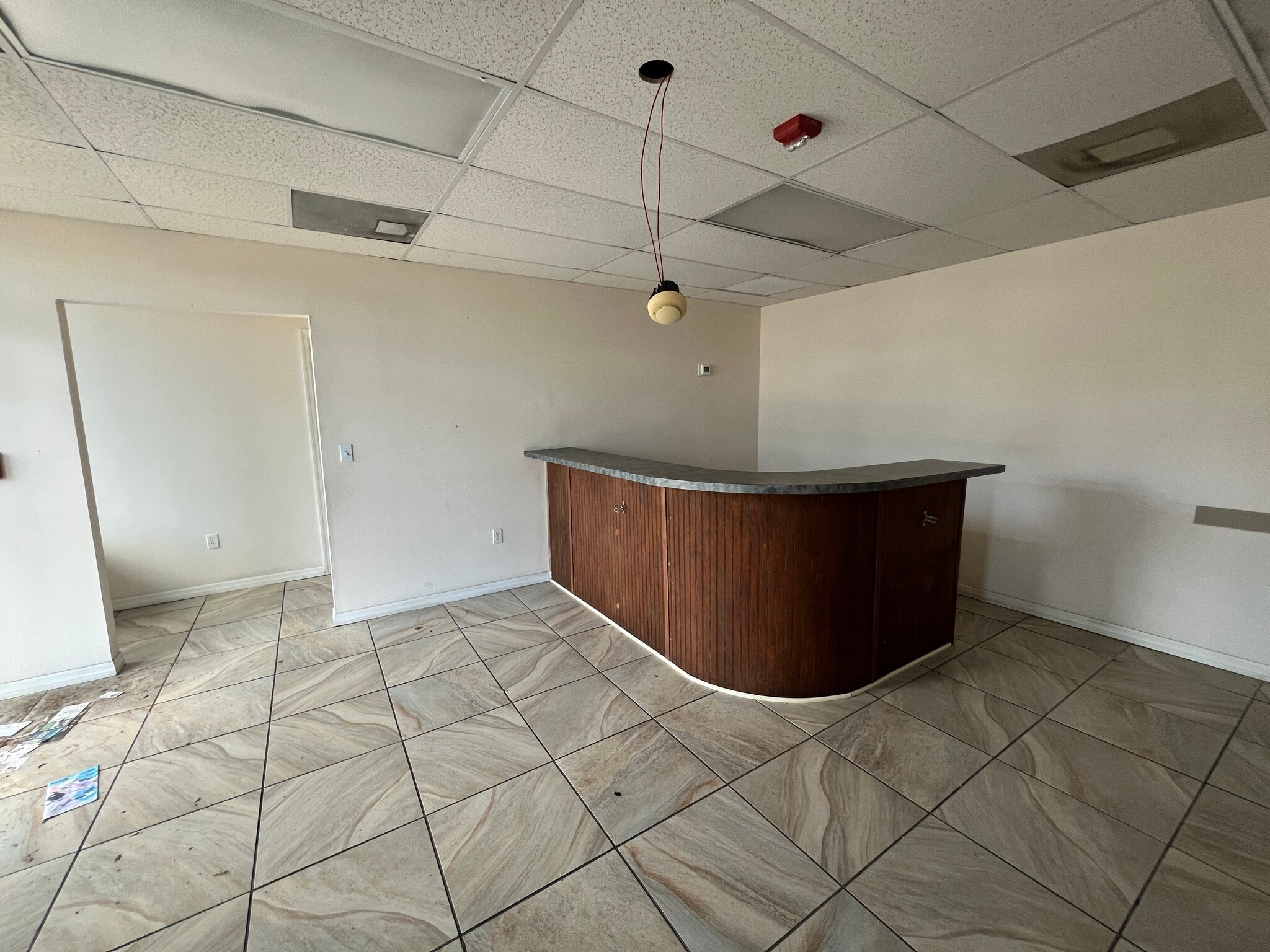 3915-4105 Cortez Rd, Bradenton, FL for lease Interior Photo- Image 1 of 20