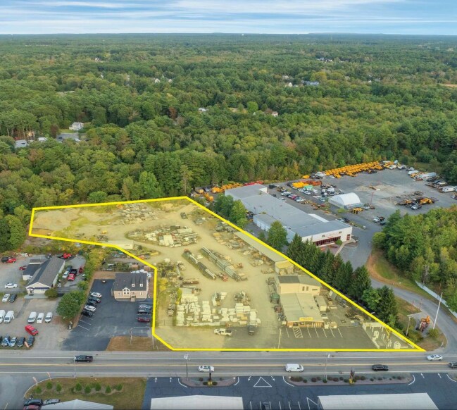 233 Bedford St, Whitman, MA à vendre Photo du bâtiment- Image 1 de 1