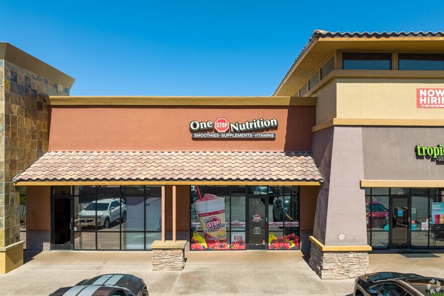 1342 W Warner Rd, Tempe, AZ à louer - Photo du bâtiment - Image 3 de 32