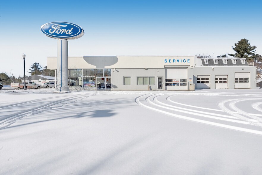 Sunnyside Portfolio portefeuille de 5 propriétés à vendre sur LoopNet.ca - Photo du bâtiment - Image 2 de 79