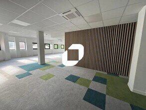 6 Rue Du Docteur Schweitzer, Seyssins for sale Interior Photo- Image 2 of 8