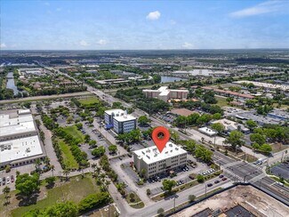 Plus de détails pour 3949 Evans Ave, Fort Myers, FL - Bureau à louer