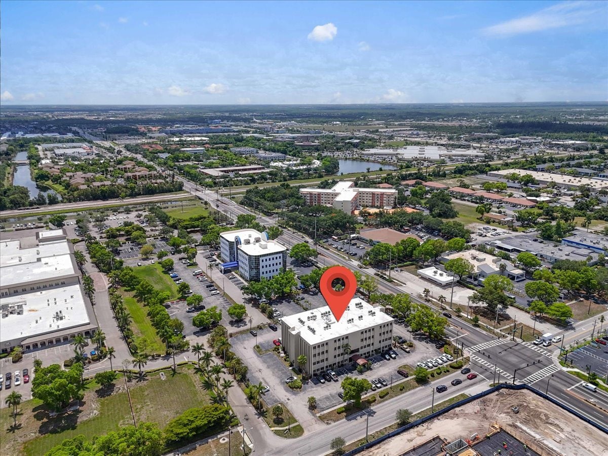 3949 Evans Ave, Fort Myers, FL for lease Building Photo- Image 1 of 43