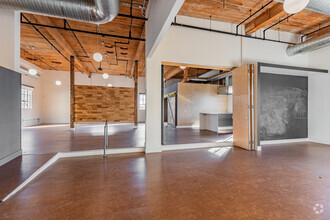 107 SE Washington St, Portland, OR for lease Interior Photo- Image 2 of 4