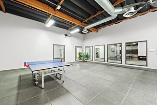 Plus de détails pour 1641 McGaw Ave, Irvine, CA - Local d'activités à louer