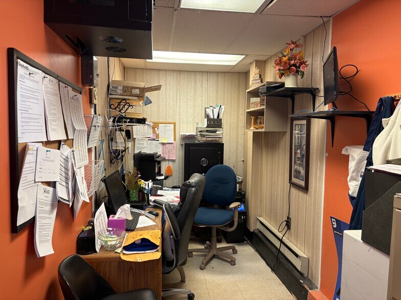 1202 NW 4th St, Grand Rapids, MN à vendre - Photo du bâtiment - Image 3 de 18