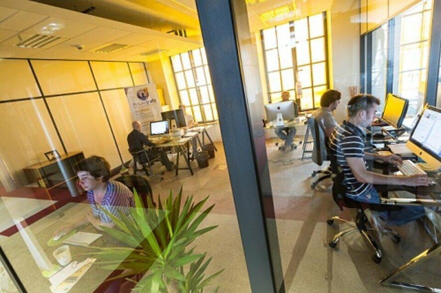 Bureau dans Le Petit-Quevilly à louer - Photo intérieure - Image 3 de 3