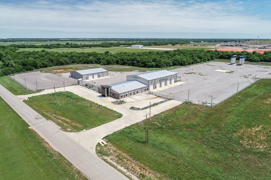 3300 N Banner Rd, El Reno, OK for sale - Building Photo - Image 1 of 1