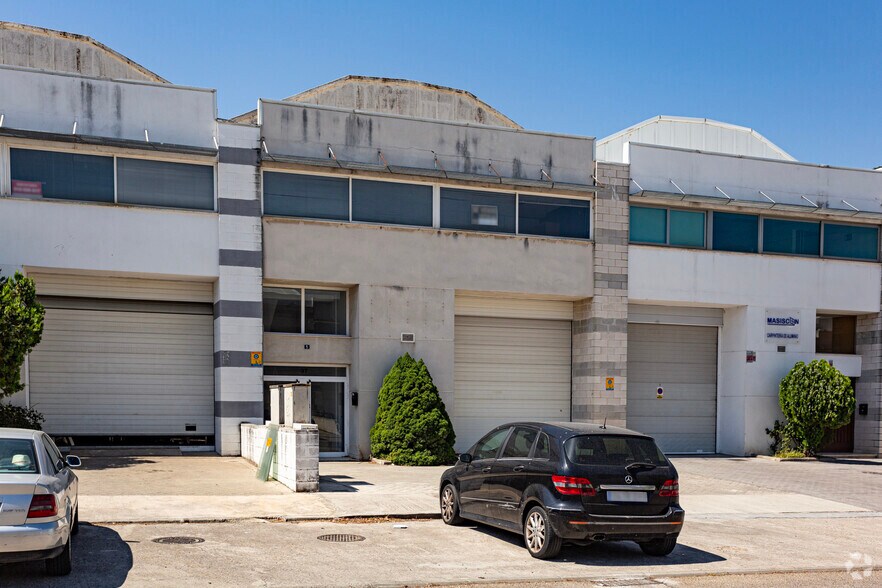 Calle Cerrajeros, 5, Villaviciosa de Odón, Madrid for lease - Building Photo - Image 2 of 15