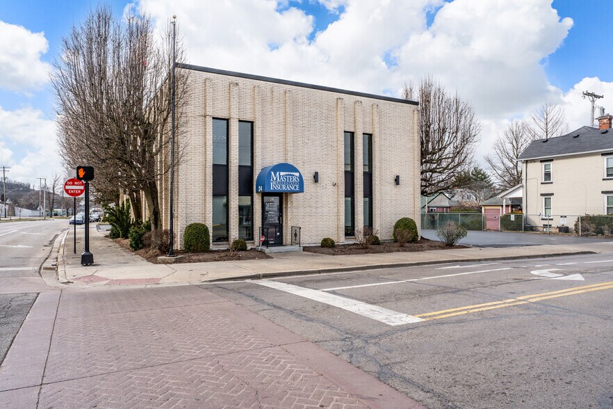 24 E Linden Ave, Miamisburg, OH à vendre - Photo du bâtiment - Image 3 de 10