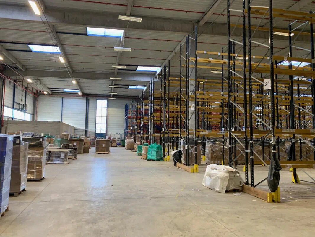 Industrial in Marly-la-Ville for lease Building Photo- Image 1 of 2