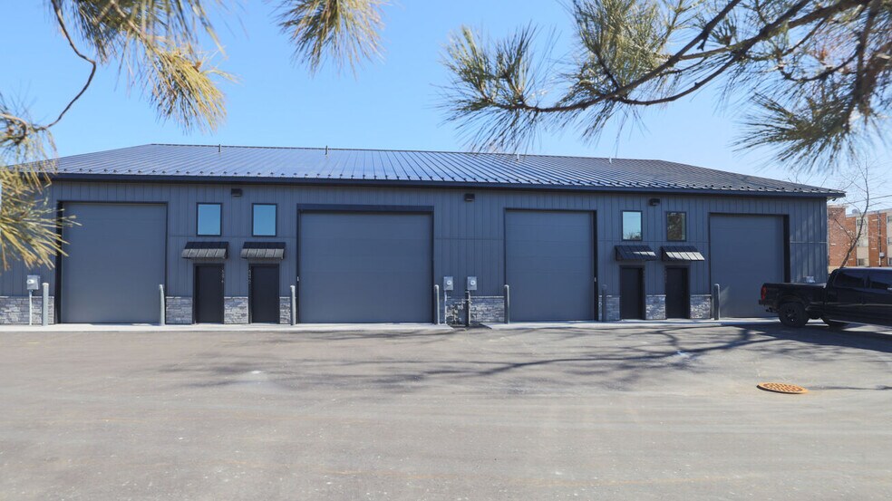 2800A Indian Ripple rd, Dayton, OH à louer - Photo du bâtiment - Image 3 de 3