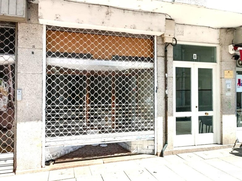 Rúa César Boente, Pontevedra, Pontevedra for sale - Building Photo - Image 2 of 11