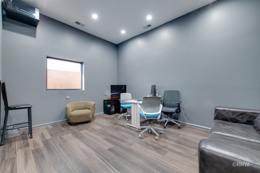 80 W Lake St, Northlake, IL à vendre - Photo du bâtiment - Image 3 de 31