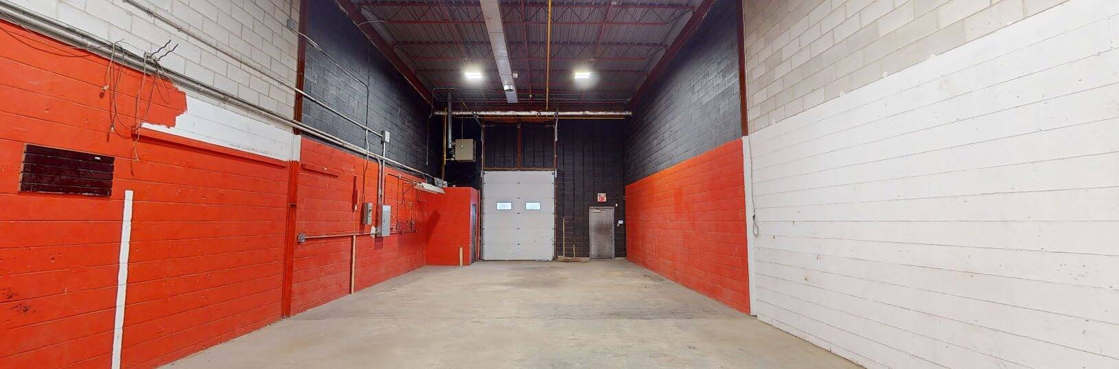 830-840 Industrial Ave, Ottawa, ON à louer Photo intérieure- Image 1 de 2