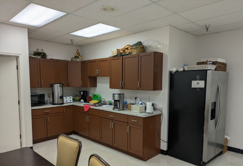 1225 S Florissant Rd, Saint Louis, MO à vendre - Photo intérieure - Image 2 de 4