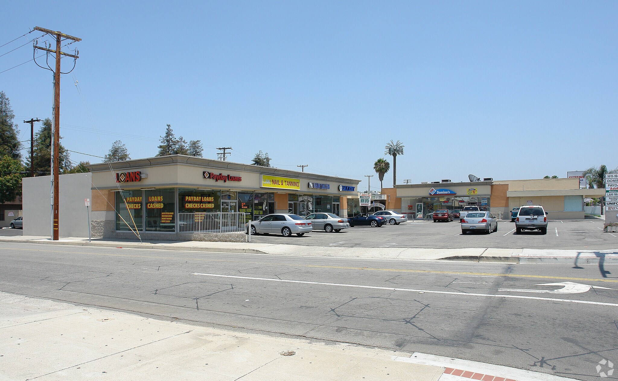 1615-1649 W Chapman Ave, Orange, CA à louer Photo du bâtiment- Image 1 de 9