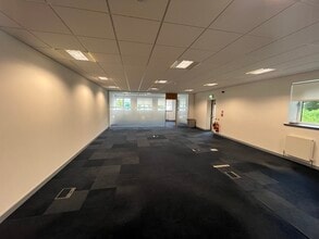 12A Queen St, Galashiels for sale Interior Photo- Image 2 of 4