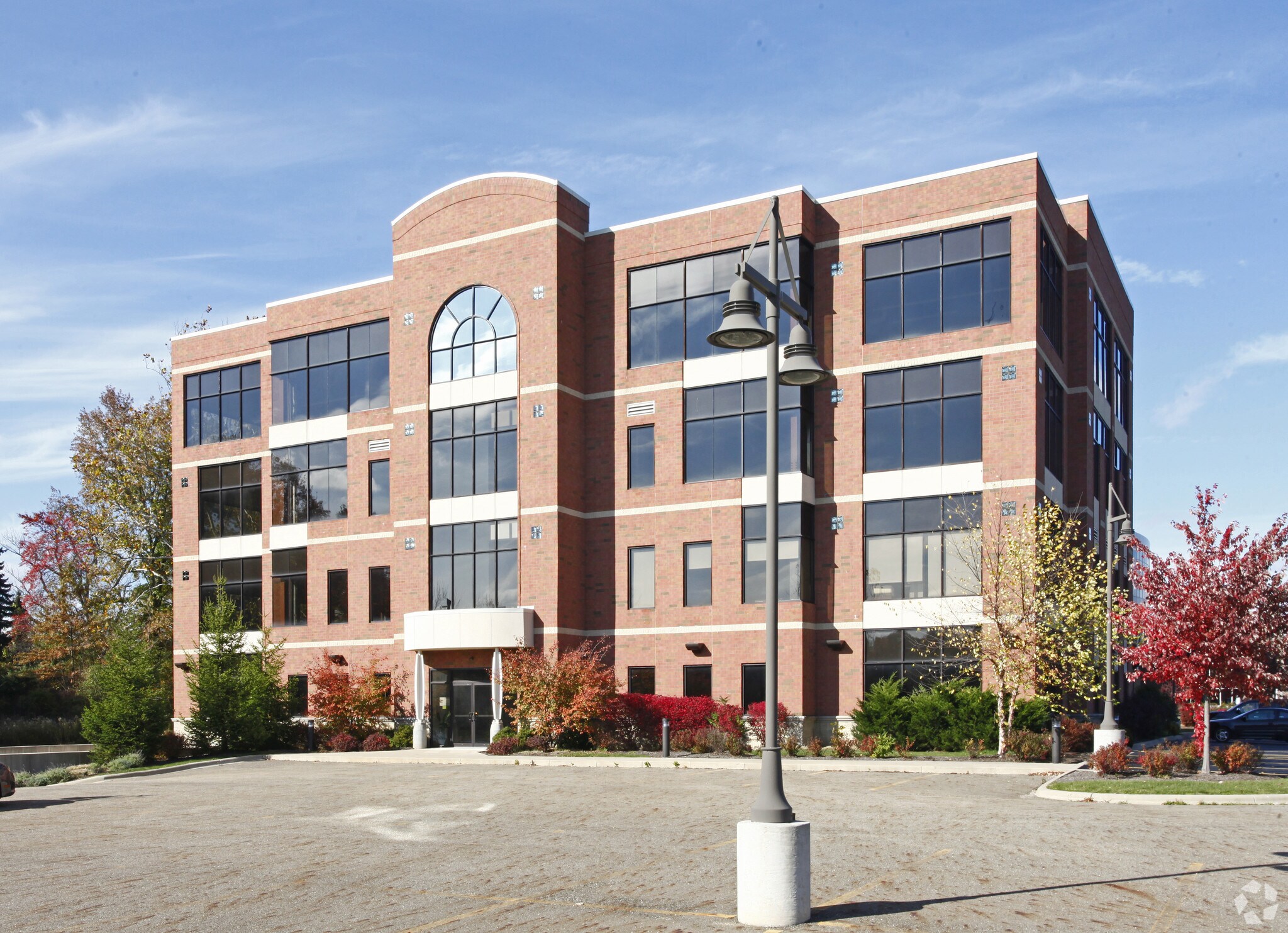 822 Kumho Dr, Fairlawn, OH for lease Primary Photo- Image 1 of 16