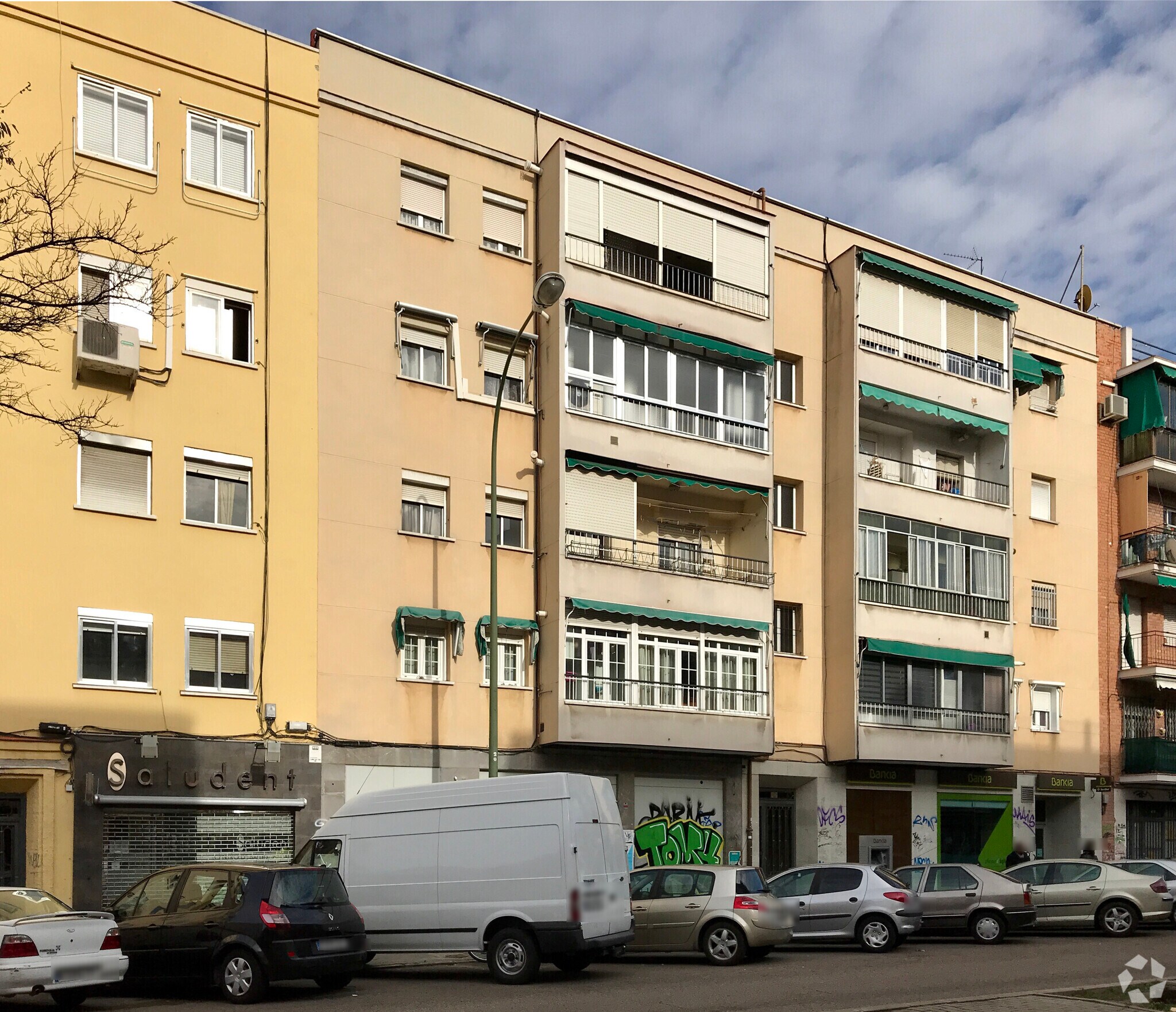 Immeuble residentiel dans Madrid, Madrid à vendre Photo du bâtiment- Image 1 de 3